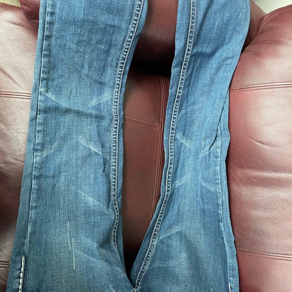 L.A. - Picture 3 of 5